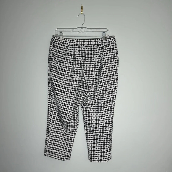 Weekend by Chicos Pants Size 1 - Picture 4 of 4